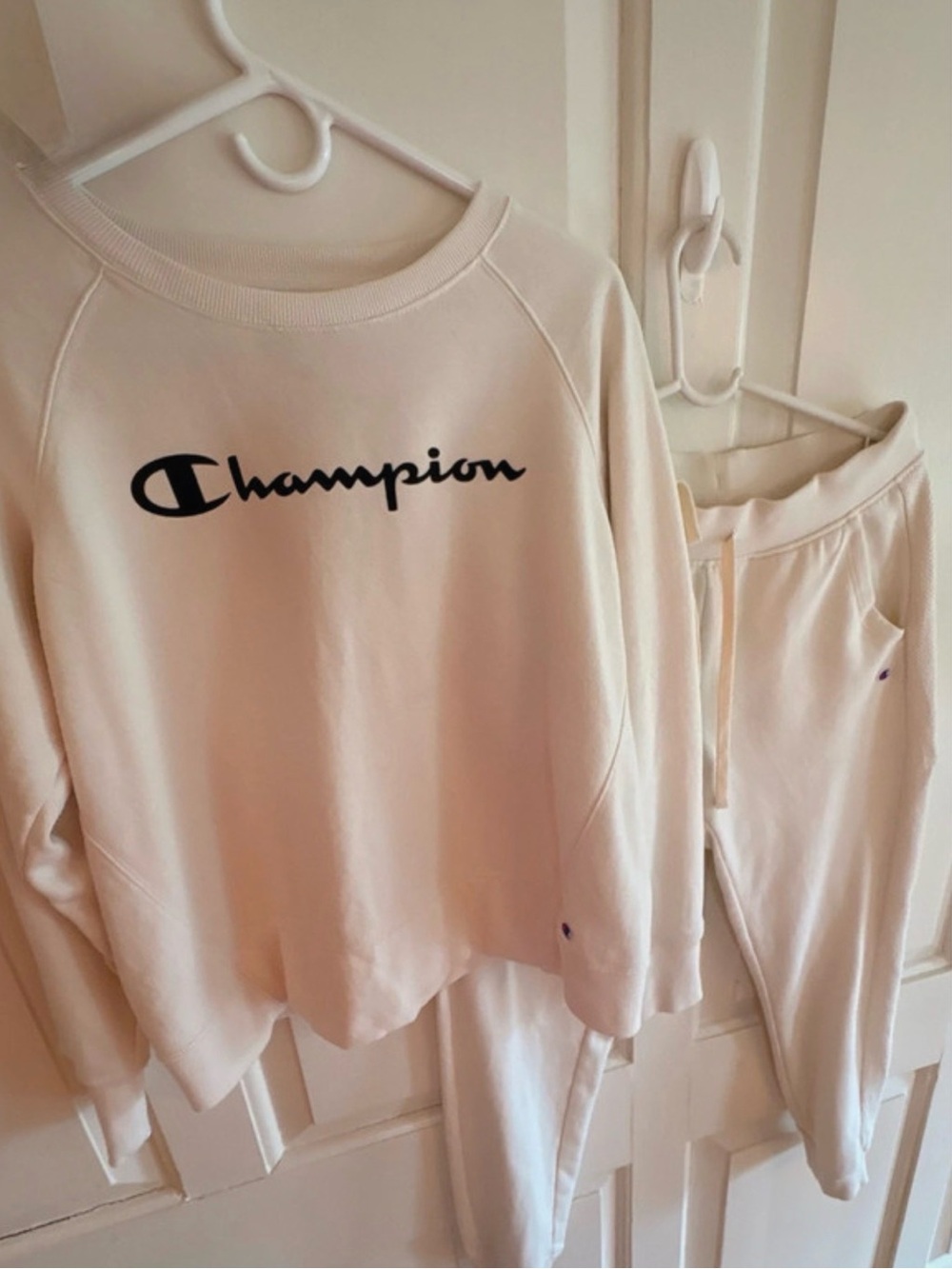 Bundle: Champion Sweatshirt & Sweatpants Lounge Wear/ Cream color